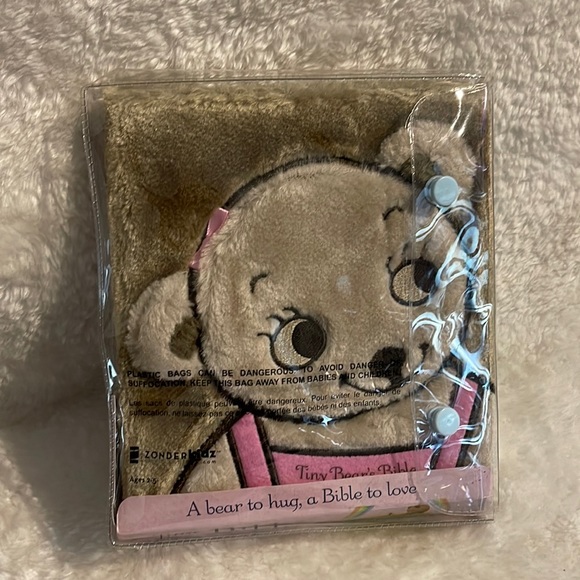 Tiny Bear's Bible: Pink (Children's Bible); Sally Lloyd Jones (2007) Board book - Picture 1 of 3